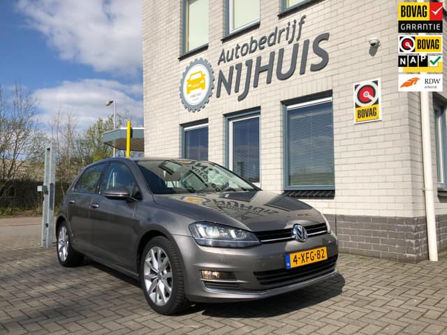 Volkswagen Golf 1.4 TSI Highline / Camera / Cruise control / Climate Control / PDC V+A / Telefoon / Led koplampen