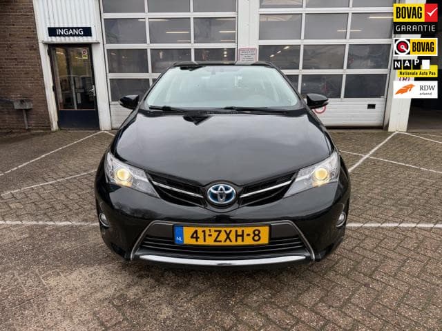 Toyota Auris 1.8 Hybrid Dynamic