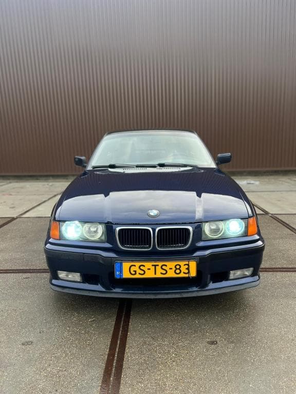 BMW 3 Serie Coupé 318iS youngtimer
