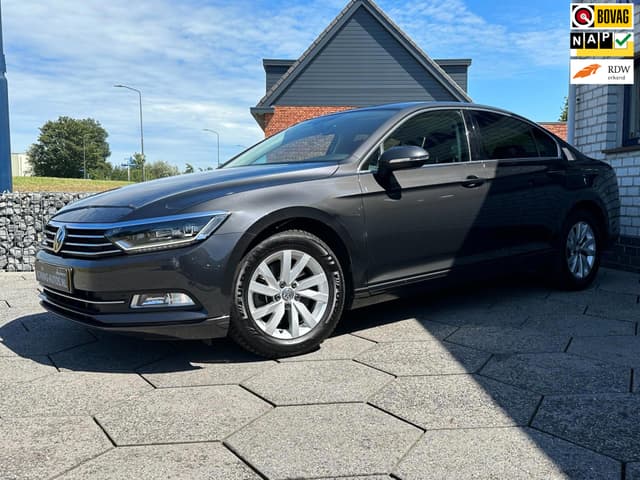 Volkswagen Passat 1.5 TSI Comfortline Business/ CarPlay/ DSG/ PDC V+A