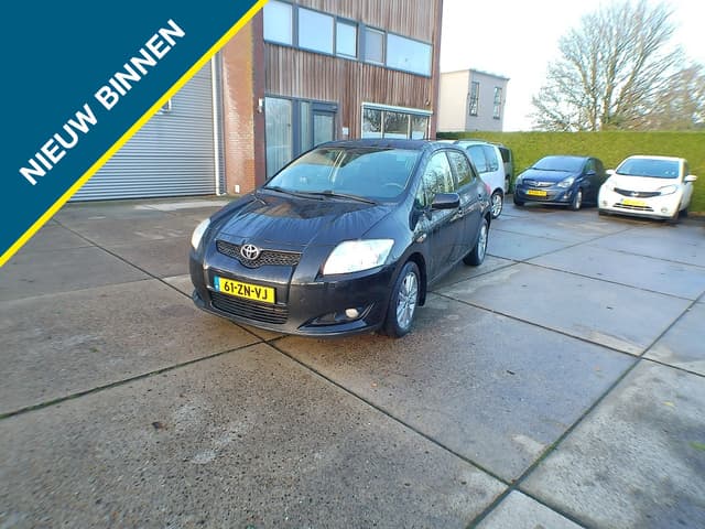 Toyota Auris 1.6-16V Dynamic Bns