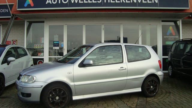 Volkswagen Polo 1.6-16V GTI