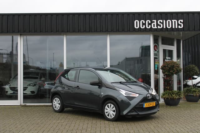 Toyota Aygo 1.0 VVT-i x-fun
